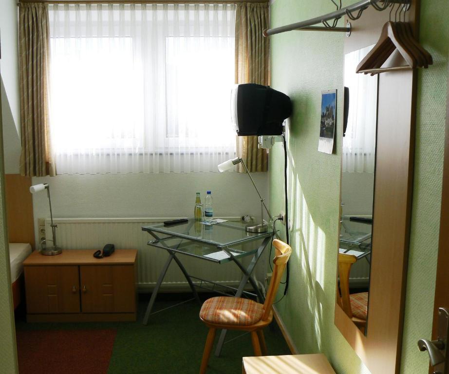 Hotel Tannenhof Mönchengladbach Quarto foto